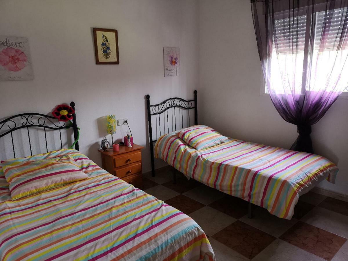 Chalet En Hozanejos ชิกลานา เด ลา ฟรอนเตรา ภายนอก รูปภาพ